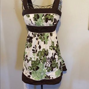 Love sundress size 7 white/green/brown